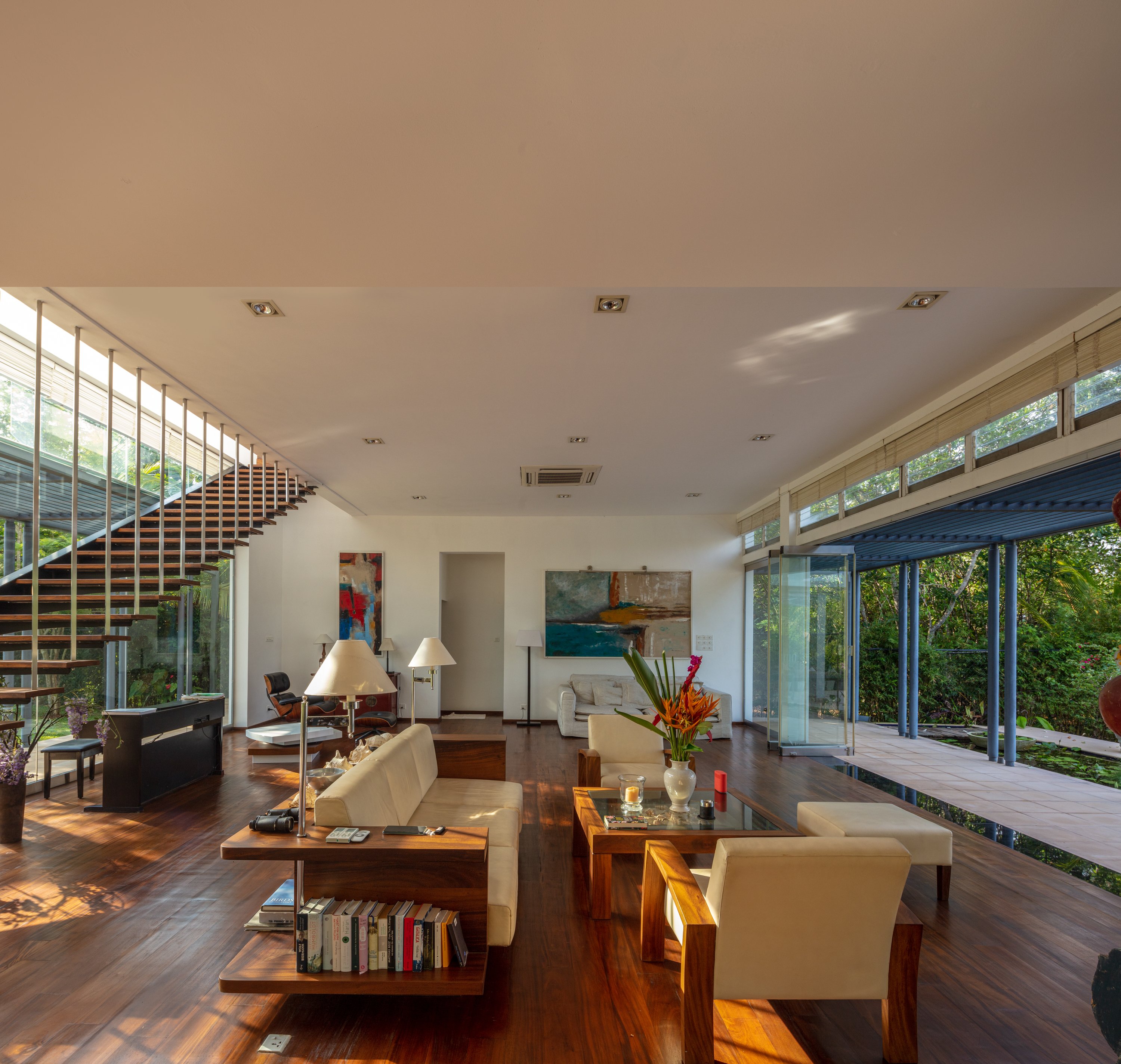 ARCHITECTURAL - RIVER HOUSE